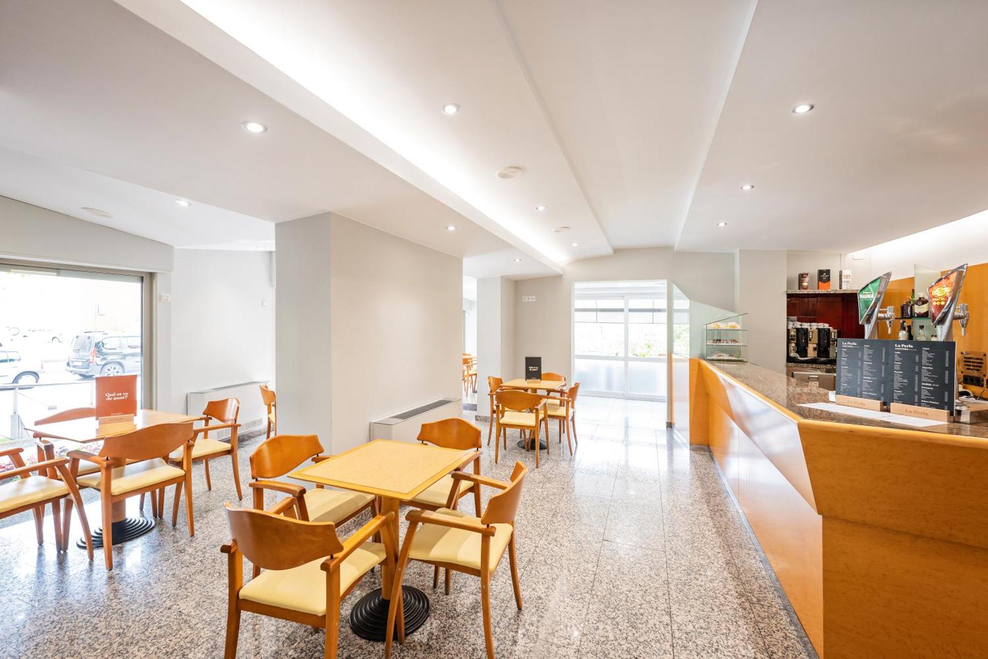 Hotel La Perla D'Олот Экстерьер фото